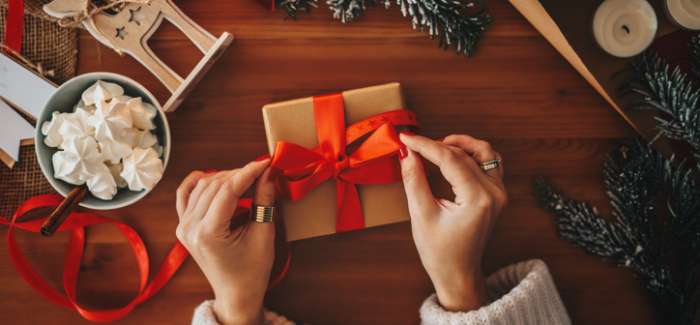 Last-Minute Holiday Gifts for MBAs main image