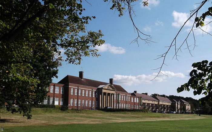 Oxford Brookes University by Jpbowen via Wikimedia Commons