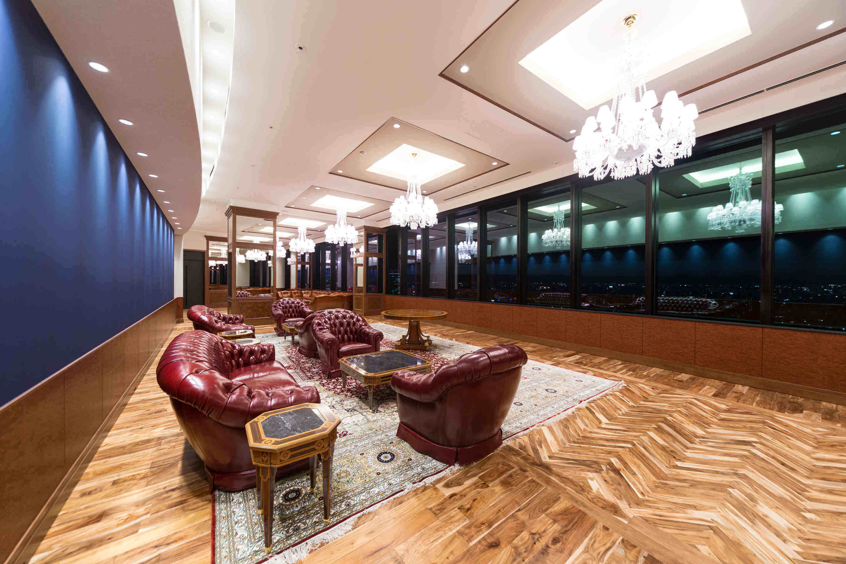 Sky Lounge