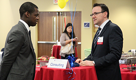 Current Kogod students regularly network with alumni