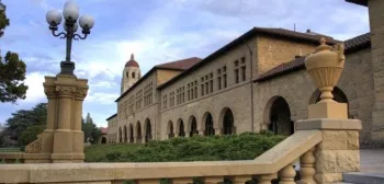 Top 10 Business Schools for Getting a Top-Tier Job main image