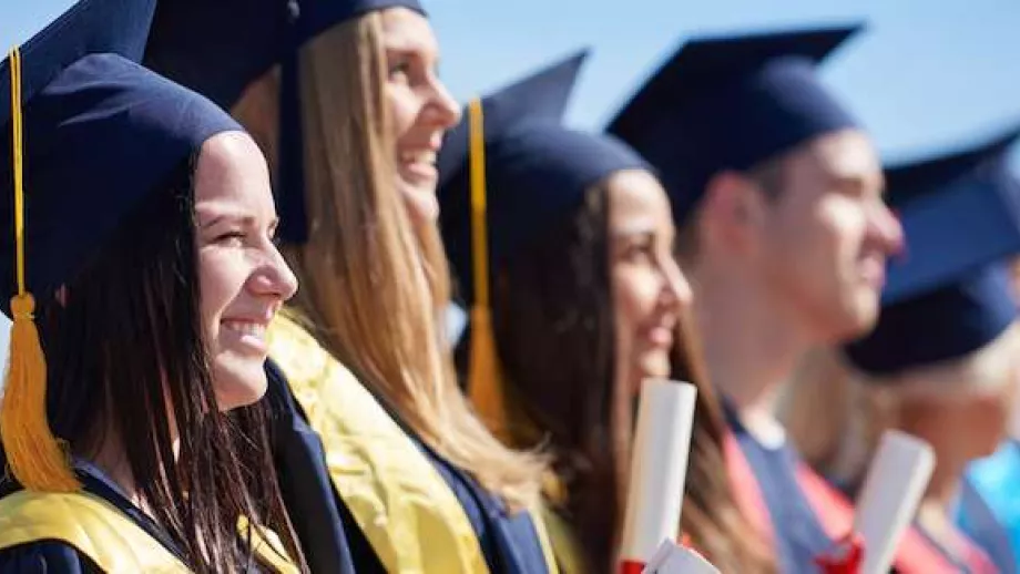 Leading women in business address graduating classes at top US b-schools