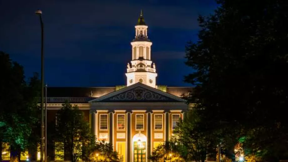 Harvard Launches Online Business Analytics Program 