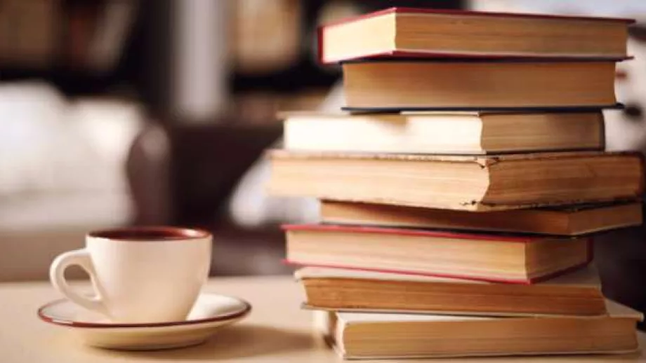 12 Books All Entrepreneurs Need to Read in 2019 main image