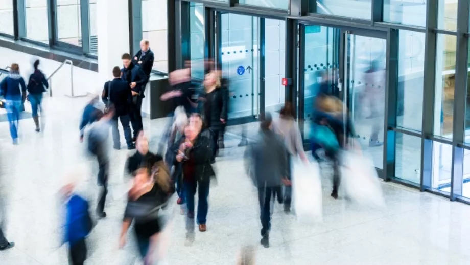 Ten tips to get the most out of an MBA fair