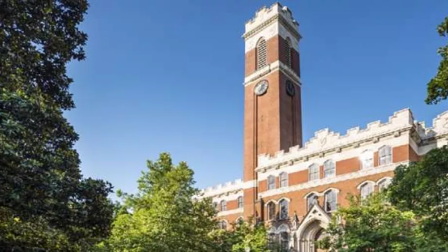 MBA admissions interview with Vanderbilt University